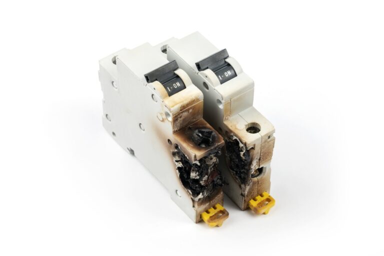 How to Replace a Circuit Breaker