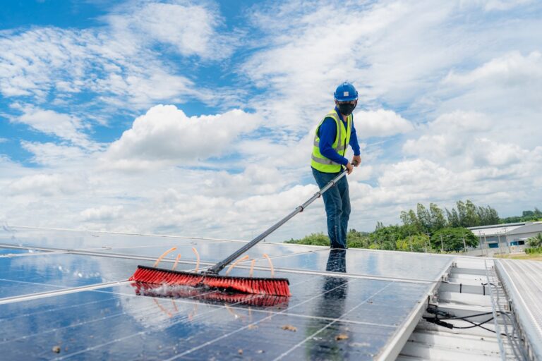 Solar Panel Cleaning Methods