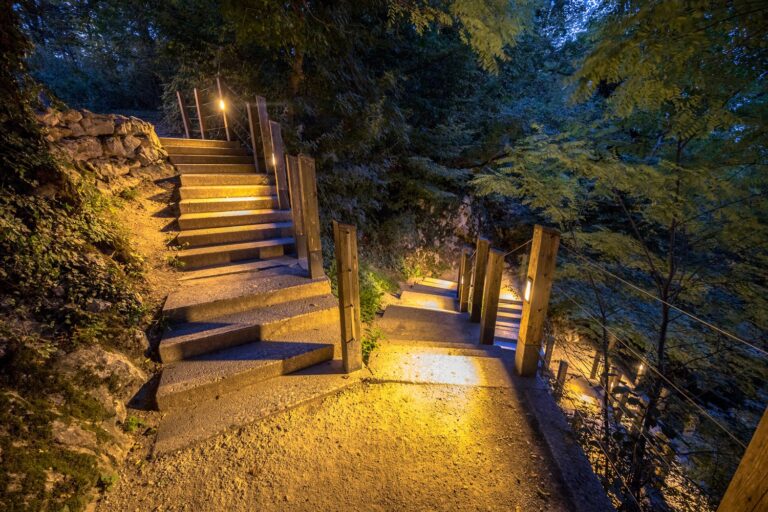 Wiring Low-Voltage Landscape Lighting