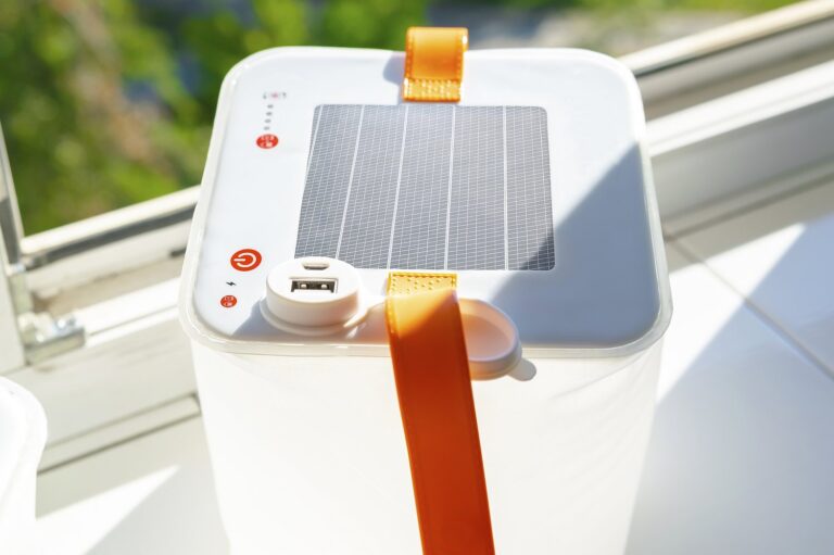 Maximizing efficiency with photovoltaic inverters for energy storage systems